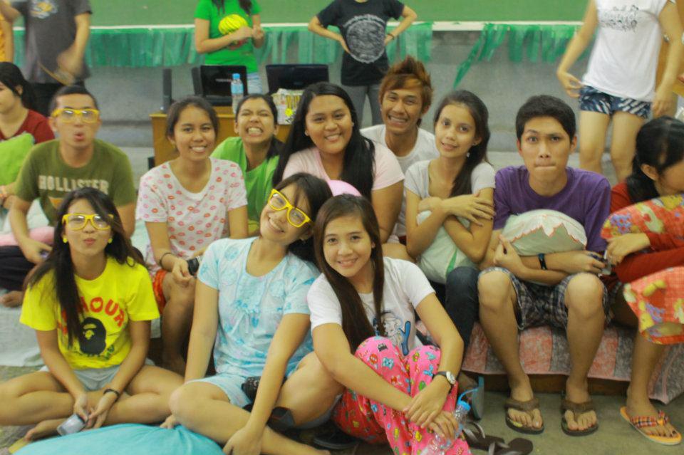 420463_2778240580728_449348331_n